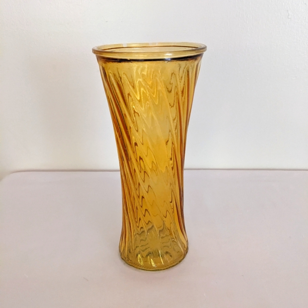 Yellow Depression Glass Spiral Vase